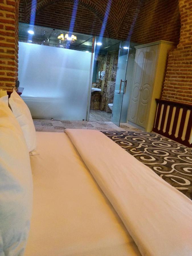 Hotel Karvansaray Sah Abbas Gjandža Exteriér fotografie