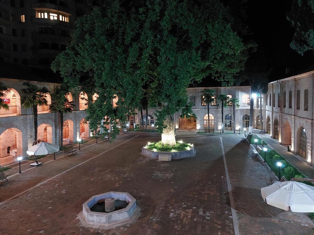 Hotel Karvansaray Sah Abbas Gjandža Exteriér fotografie